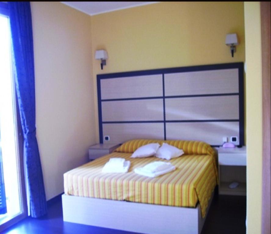 Hotel La Solitaria Carlazzo Стая снимка